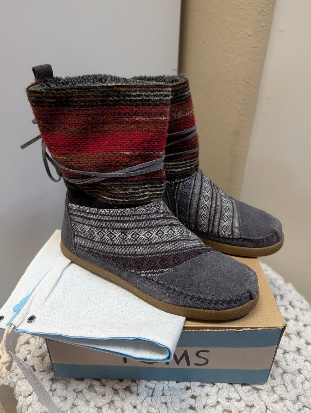Toms Nepal Boots